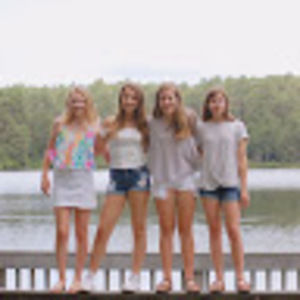 Meet your Posher, Charlotte